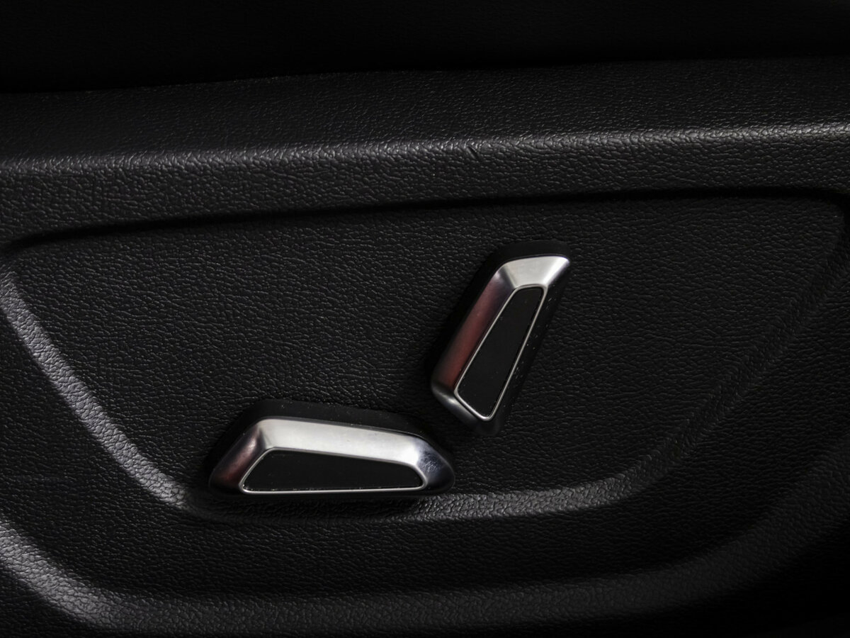 Geely Coolray с пробегом — 2022 год. Фото: #14