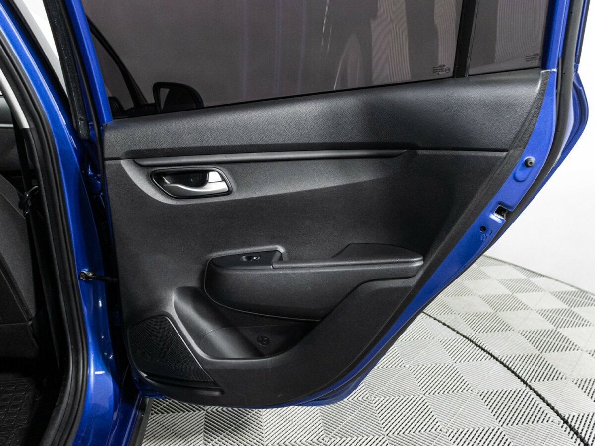 Kia Rio с пробегом — 2021 год. Фото: #21