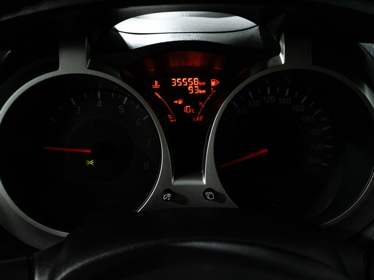 Nissan Juke с пробегом — 2017 год. Фото: #11