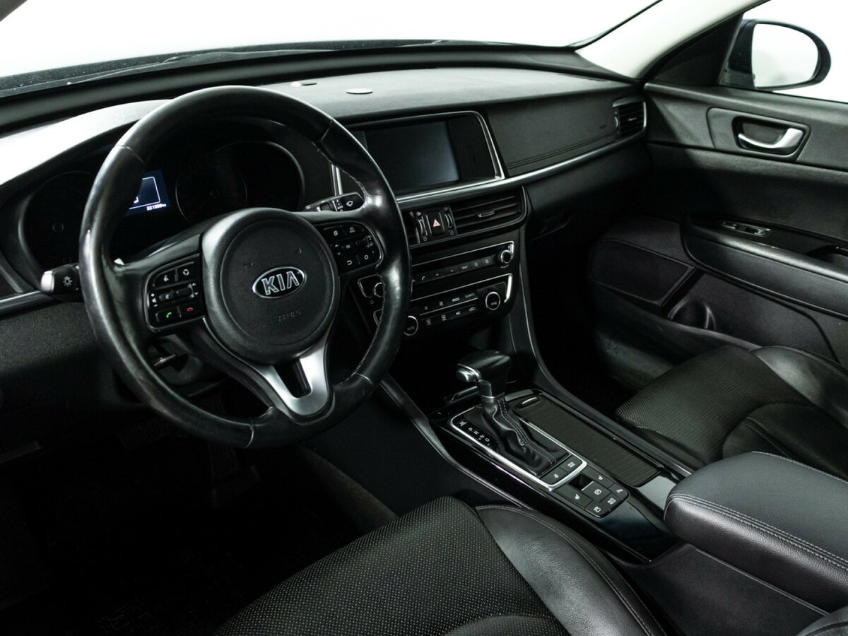 Kia Optima с пробегом — 2018 год. Фото: #9