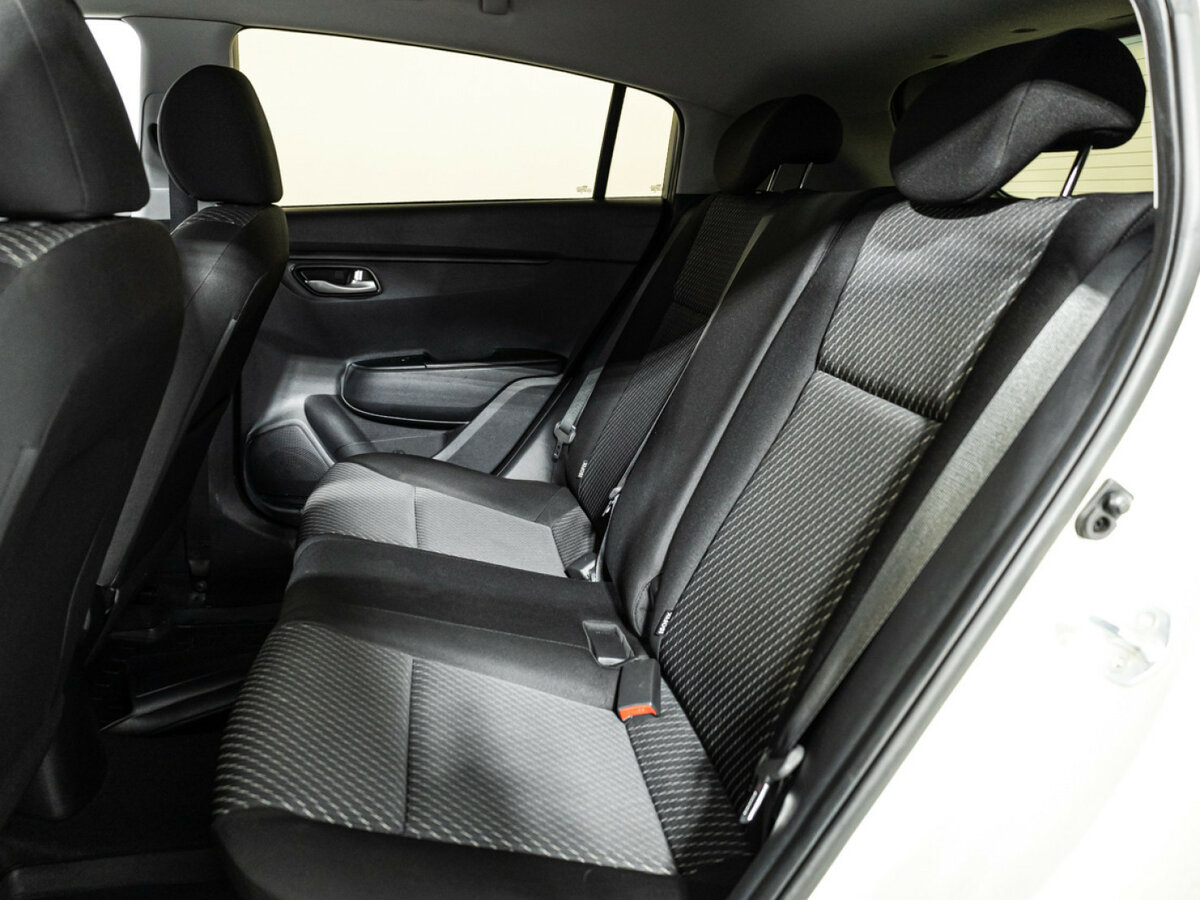 Kia Rio с пробегом — 2018 год. Фото: #9