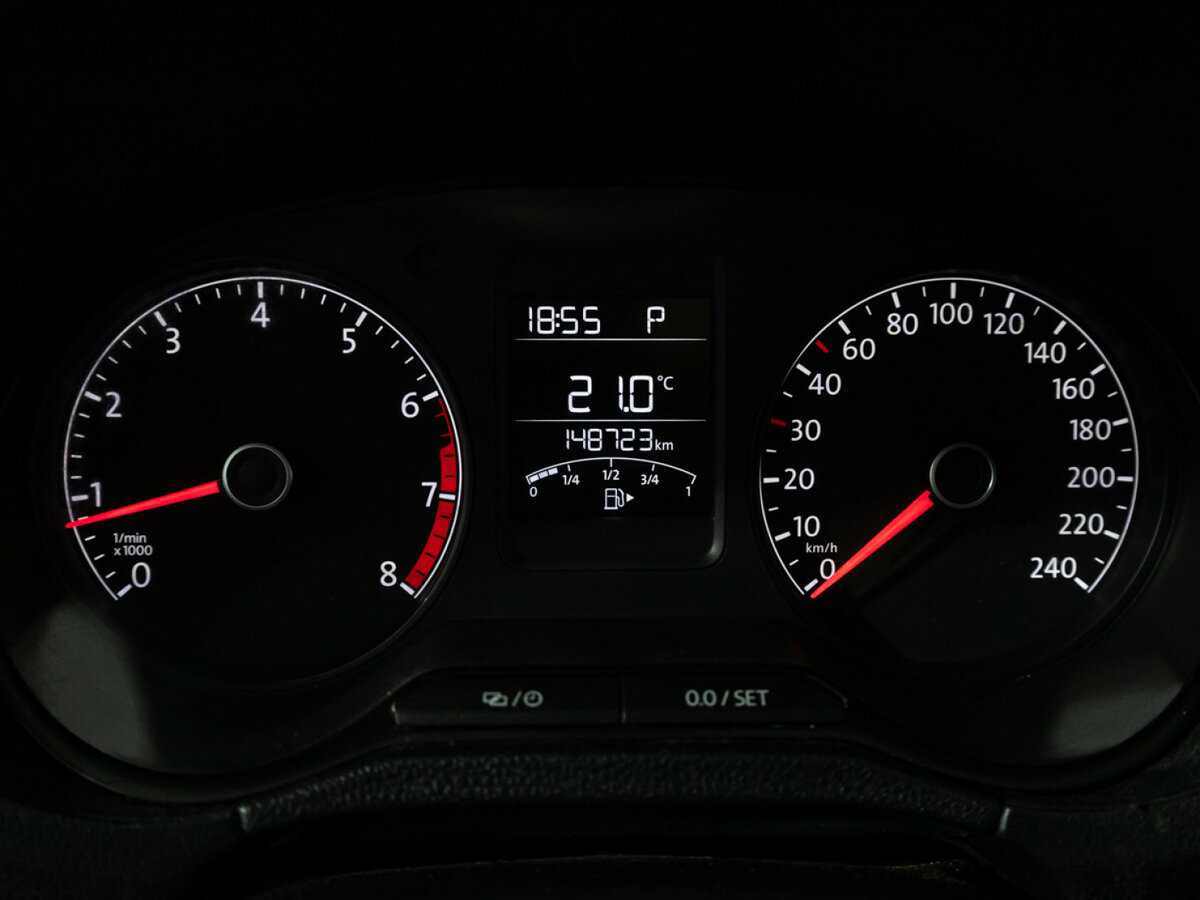 Volkswagen Polo с пробегом — 2019 год. Фото: #11