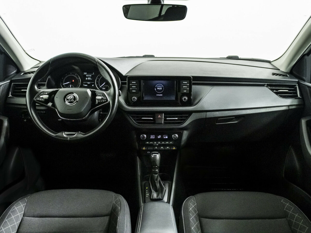 Skoda Rapid с пробегом — 2021 год. Фото: #13