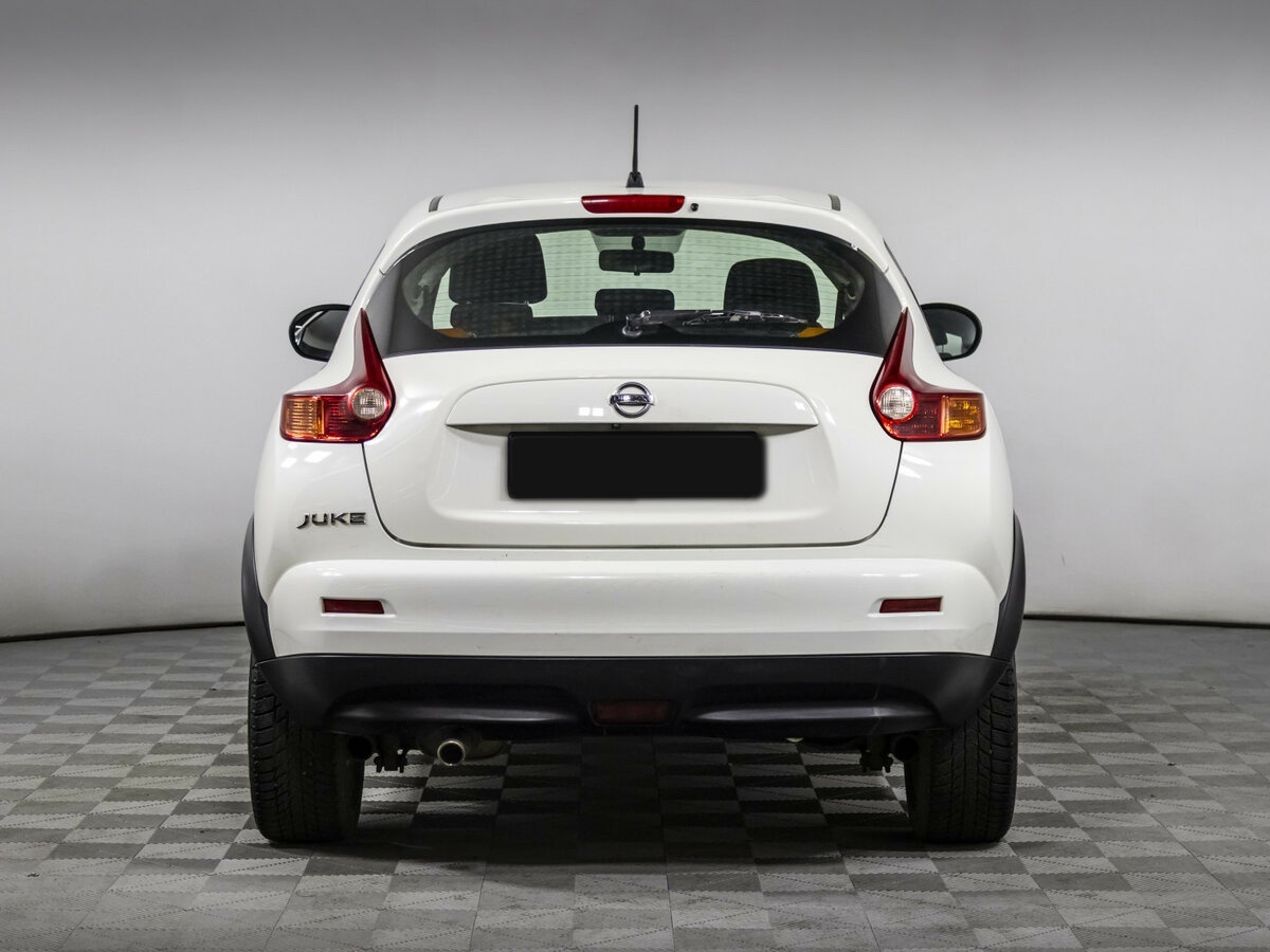 Nissan Juke с пробегом — 2012 год. Фото: #4