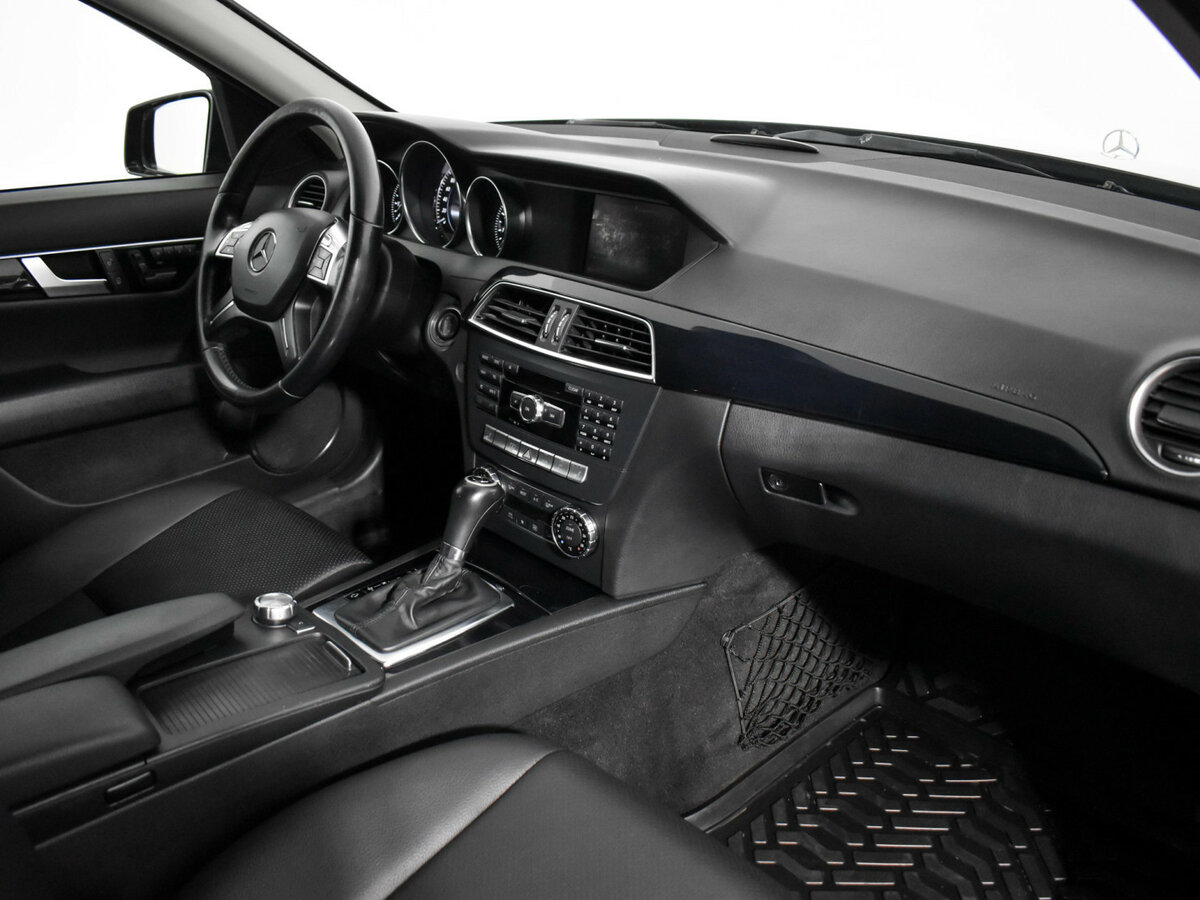 Mercedes-Benz C-Класс с пробегом — 2012 год. Фото: #11