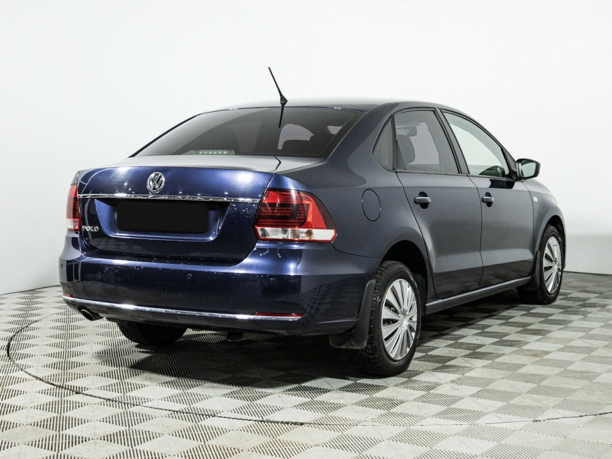 Volkswagen Polo с пробегом — 2016 год. Фото: #4