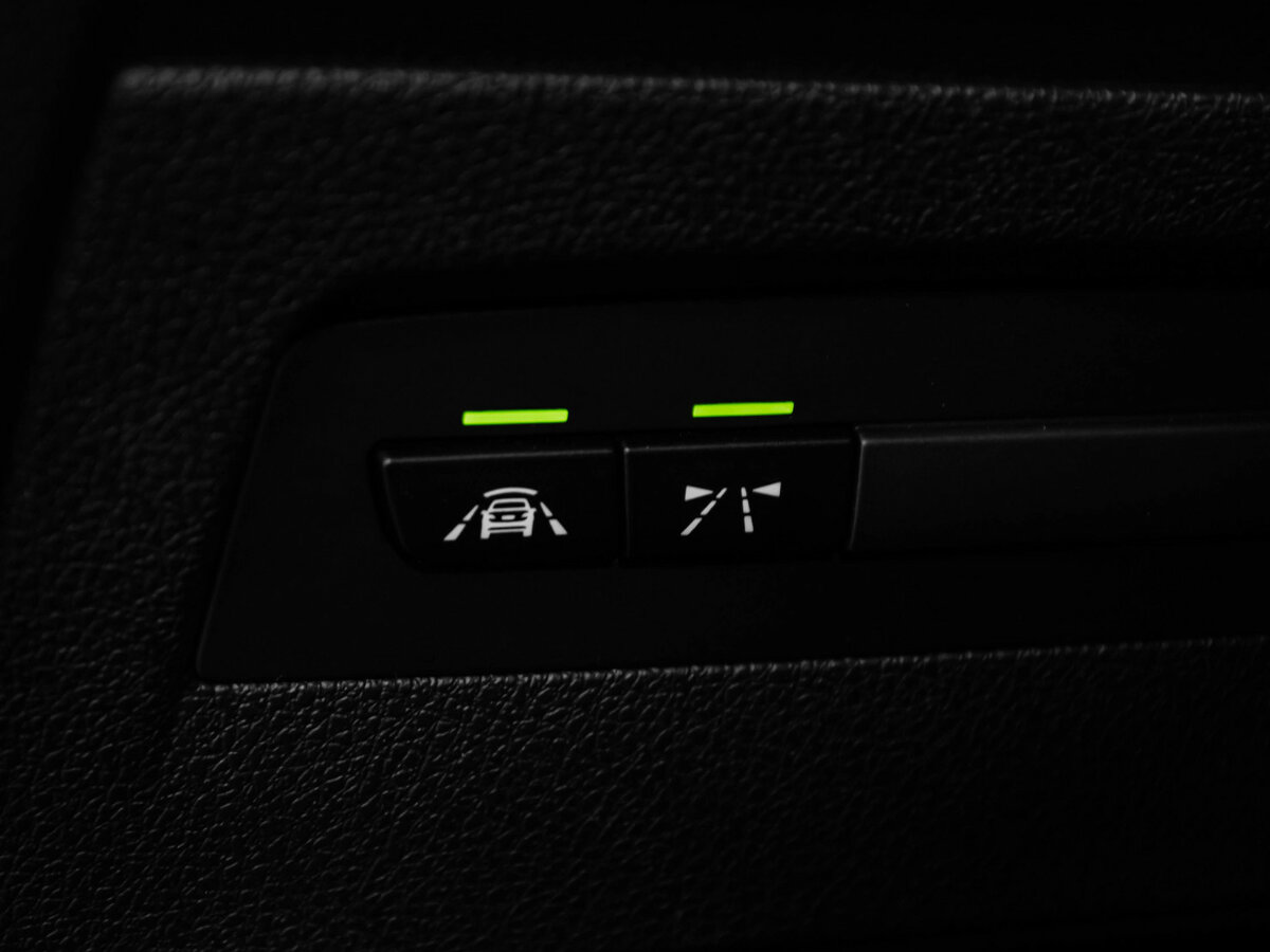 BMW 1 серии с пробегом — 2017 год. Фото: #17