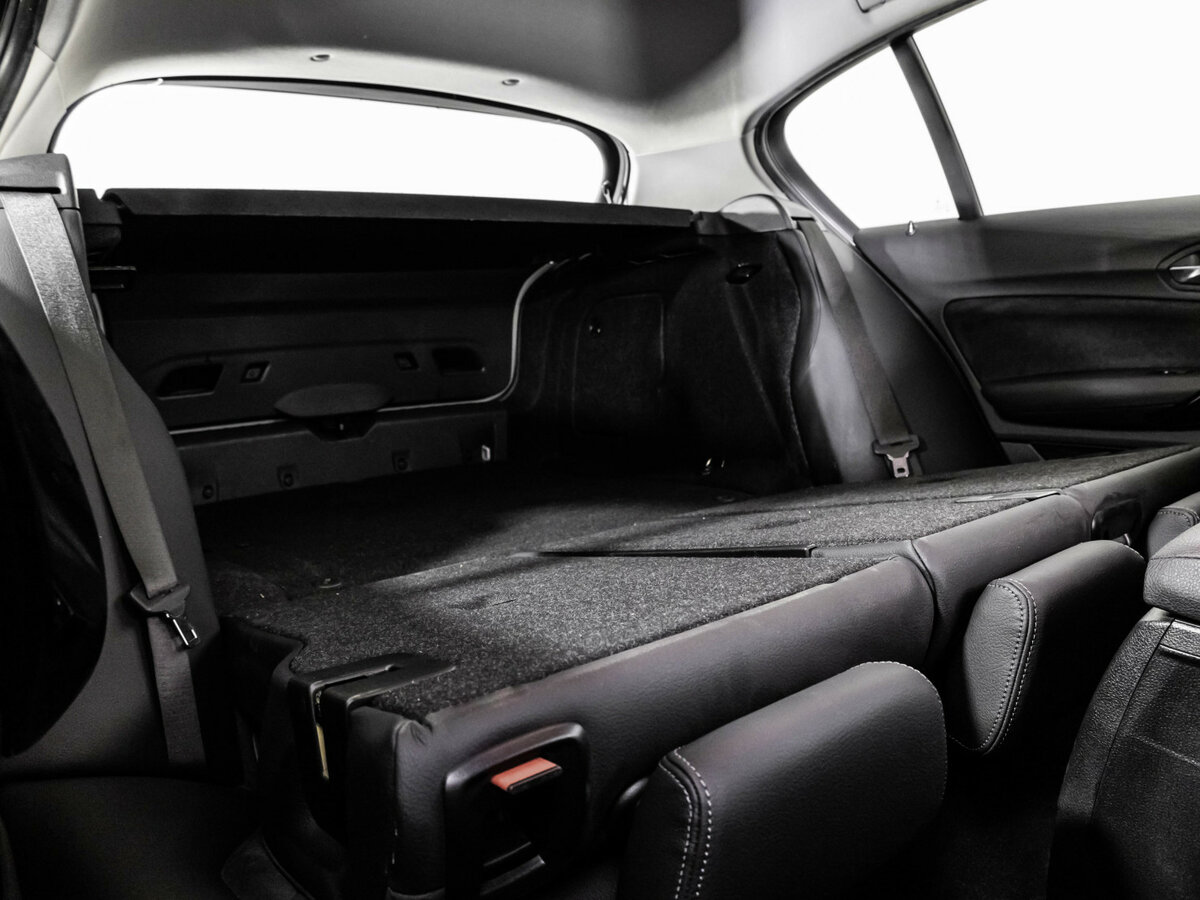 BMW 1 серии с пробегом — 2017 год. Фото: #22