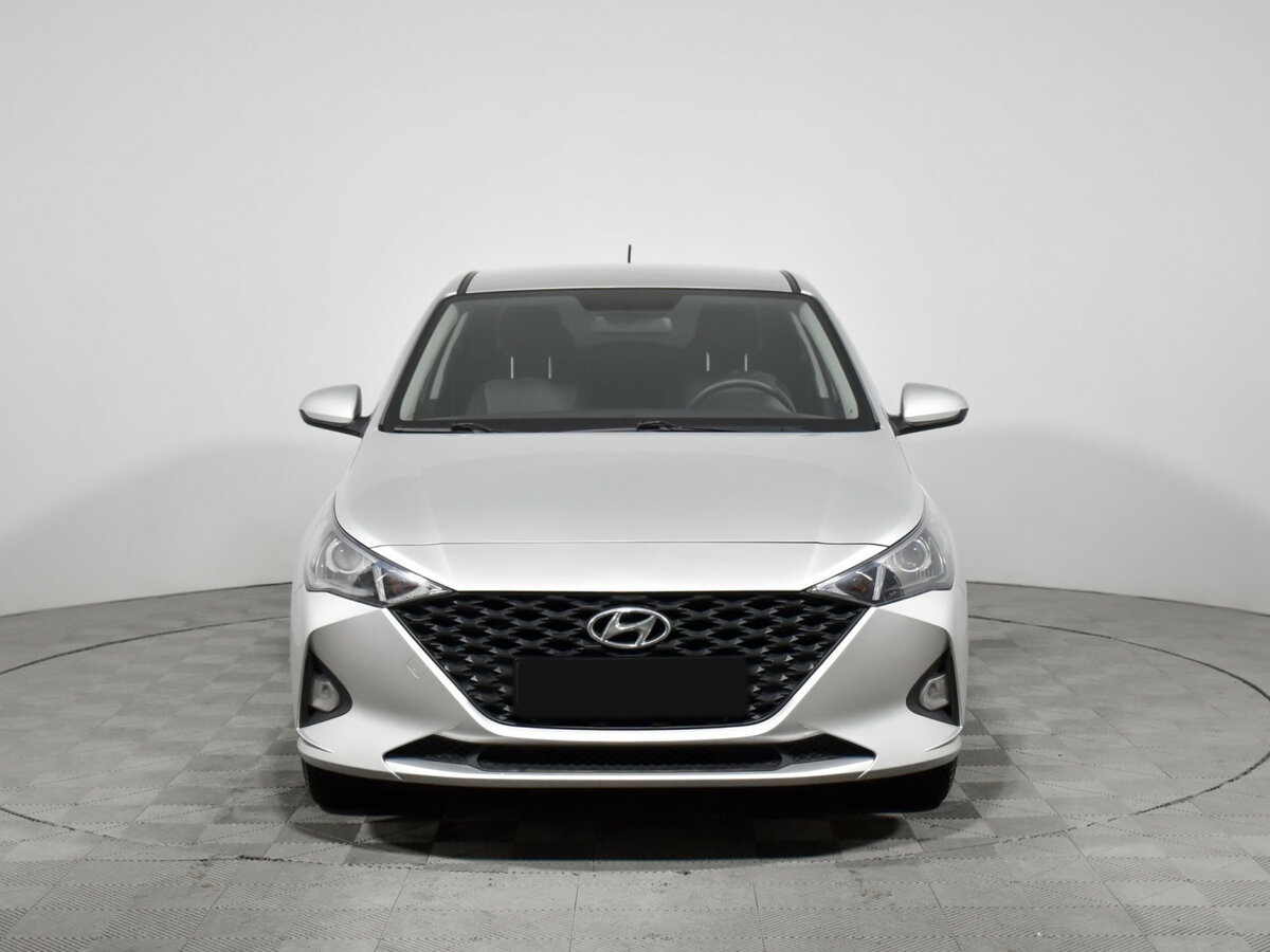 Hyundai Solaris с пробегом — 2020 год. Фото: #1