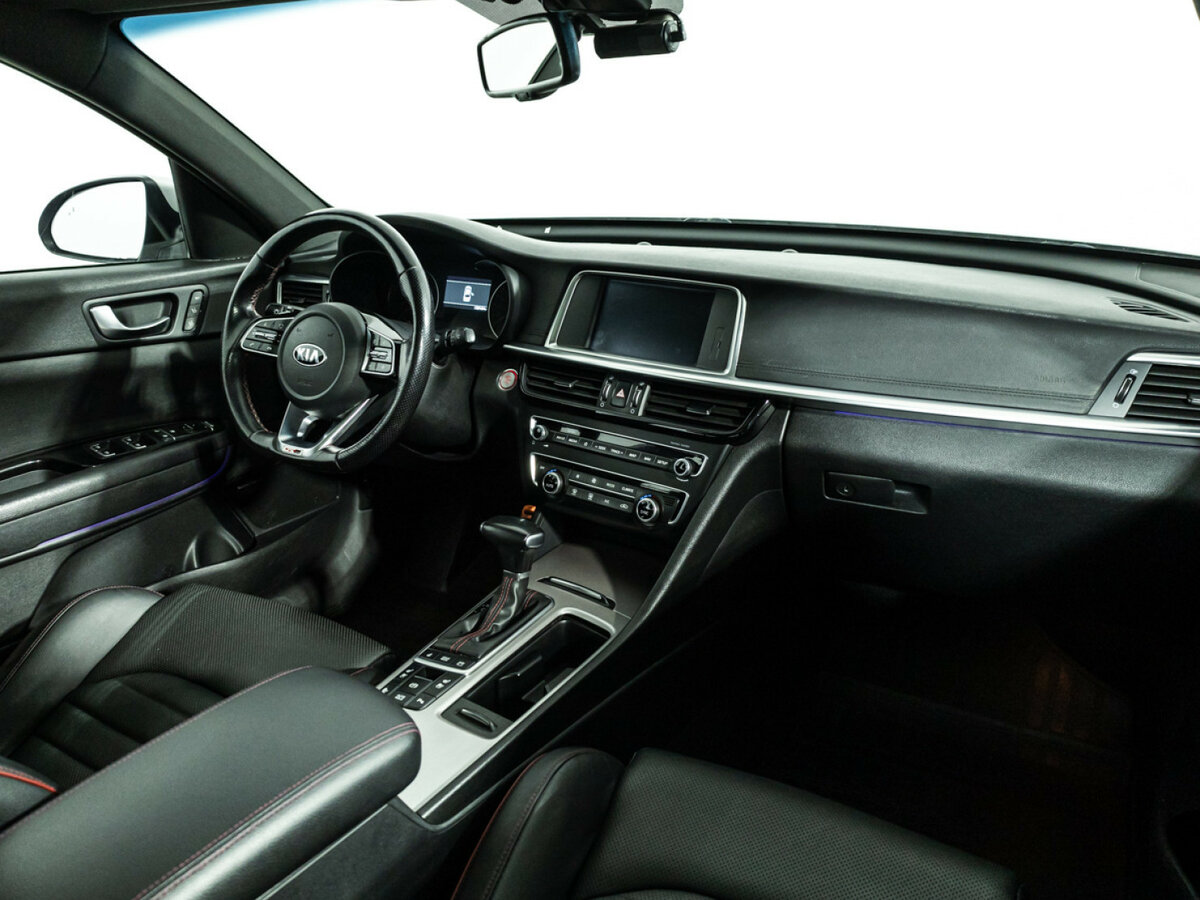 Kia Optima с пробегом — 2018 год. Фото: #8