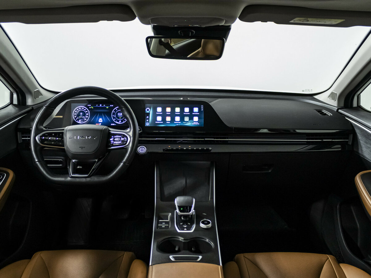 OMODA C5 с пробегом — 2022 год. Фото: #12